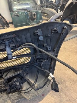 VW Touareg 7L 2002-2006, přední nárazník - 11