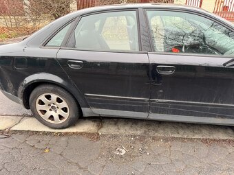 Audi A4 8E B6  2001 1,6 Benzín prodám pojízdné STK Platná - 11