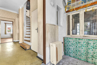 Prodej RD 6+1, 167,9m2 s dílnami a zahradou v Kostelci nad Č - 11