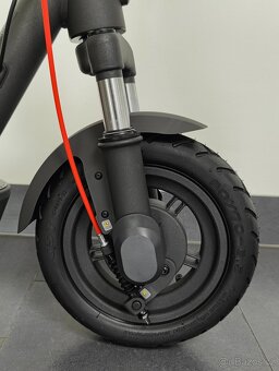 Elektrokoloběžka Xiaomi Electric Scooter 5 EU - 11