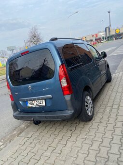 Peugeot partner 1.6hdi 66kw 2009r - 11