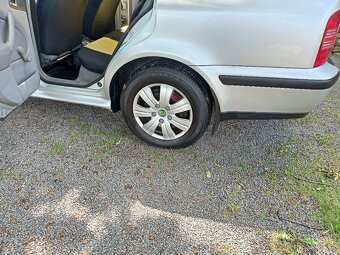 Škoda octavia 1 combi 1,6 - 11
