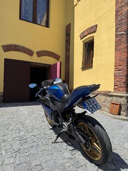 Yamaha yzf r125 - 11