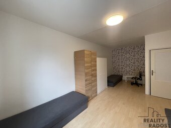 Pronájem bytu 2+1 s balkonem v Jihlavě, nájem byt 2+1 balkon - 11