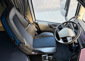 Volvo FH500 6x2 Pusher - tahač návěsů - 11