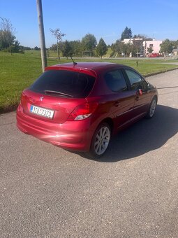 Peugeot 207 1,6 hdi - 11
