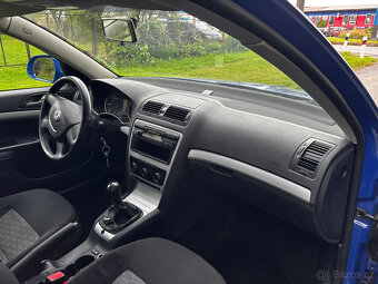 Škoda Octavia 2 1.6TDi 77kW, RV 2010, Kombi, Tažné, ALU - 11