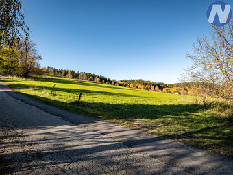 Prodej pozemku 22915 m2 pro výstavbu rodinných domů, Omlenič - 11