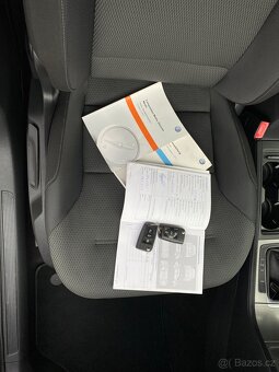 Volkswagen Golf VII Variant - 11