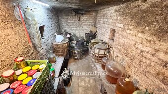 Prodej pozemky - zahrady, 1 184 m2 - Znojmo, ul. Horní Leska - 11