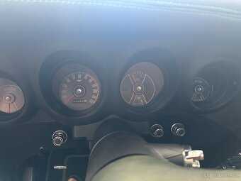 Ford Mustang Hardtop 302-V8 - 11