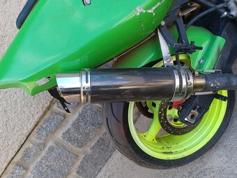 Kawasaki ZX 750 - 11