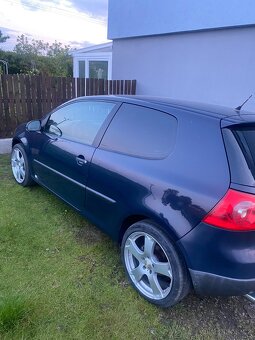 Prodám Vyměním vw golf 5 gt 1.4tsi 103kw - 11