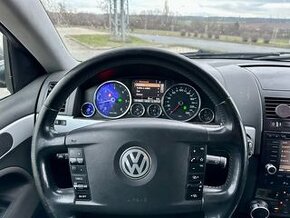 Volkswagen Touareg 3.0 Tdi / Vzduch / SLEVA  - 11