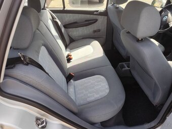 Škoda Fabia Comfort 1.4,16V,74kw.R.V.6/2001.Km 149 600 - 11