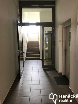 Pronájem exkluzivního bytu 2+kk v Olomouci,... - 11