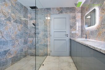 Prodej rodinného domu 4+kk se zahradou, garáží,druhým domem - 11