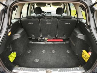 Peugeot 308 SW 1.6 HDi - po servise - nová STK - 11
