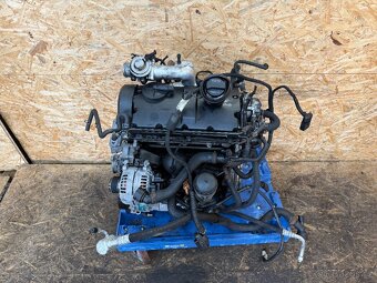 ČÁSTEČNĚ NASTROJENÝ MOTOR 1.9 TDI 74KW ATD - 11