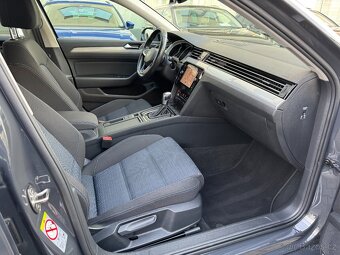 VW Passat B8 GTE 1.4 eTSI eHybrid 160kW DSG ACC Navi Kamera - 11
