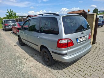 FORD GALAXY 2.3i - 11