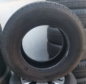 zimní pneu Conti Van  215/70 R15C 195/70 R15C 215/60 R17C - 11