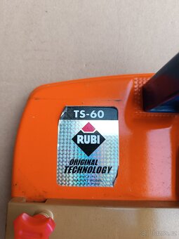 Řezačka na obklady - 11