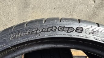 Letní pneu 245/35/20 Michelin - 11