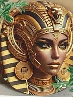 přívěs , mince - 11