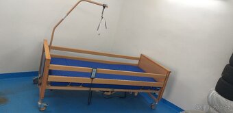 elektrická polohovaci postel - 11