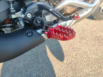 Honda CRF 1100 L Africa Twin - ČR 1. majitel - 11