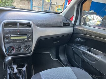 FIAT PUNTO 1.2i 51KW,MANUÁL,KLIMATIZACE,EL.OKNA - 11