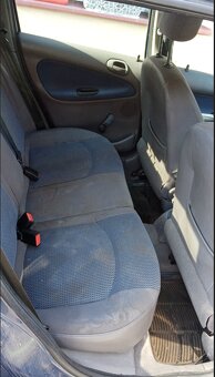 Peugeot 206 SW 1.4 HDI, rok 2003 - 11