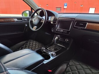 VW Touareg 3.0 TDI 193 kW R-Line Executive Edition - 11