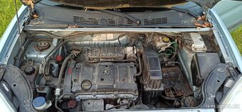 Peugeot Partner Havarované, 5/2004, 159 866 km - 11