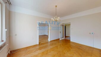 Prodej rodinného domu 212 m2, pozemek 122 m2, Libušina, Roud - 11