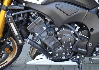 Yamaha FZ 8 N benzín 78 kw - 11