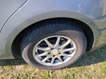 Vw touran 1.9 TDI 77kW - 11