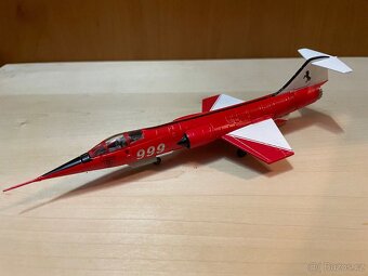 Kovové modely letadel (1:72,1:100) - 11