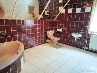 Prodej rodinného domu, 250 m², Rýmařov, ul. Jesenická - 11