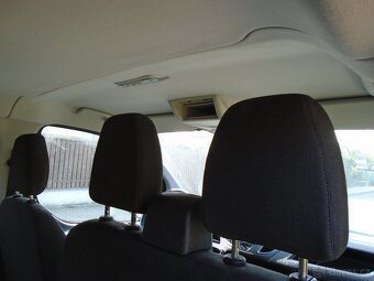Ford Transit Custom 2.2 TDCi 6 míst L2 - 11