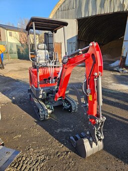 Zemní práce minibagrem - půjčovna strojů - 11