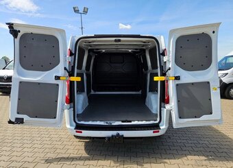 Ford Transit Custom Long 2.0 TdCi 131HP EURO 6 - 2020 - 11