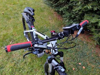 Horské elektrokolo KTM MACINA Action - 11