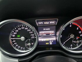 Prodám Mercedes Benz Ml w166 R/2013 najeto 276xxx km - 11