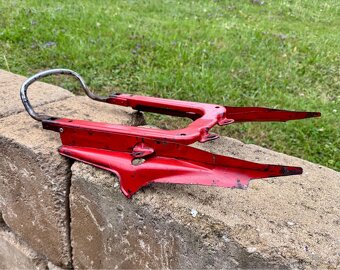 ČZ 125 175 250 sport - podsedlový rámeček - 11