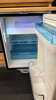 Volkswagen T5.1 Camper 2.0 TDI - 11