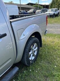 nissan navara - 11