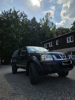 Nissan Navara D40 - 11