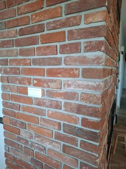 Cihlový obklad pásky z cihly líc - 11